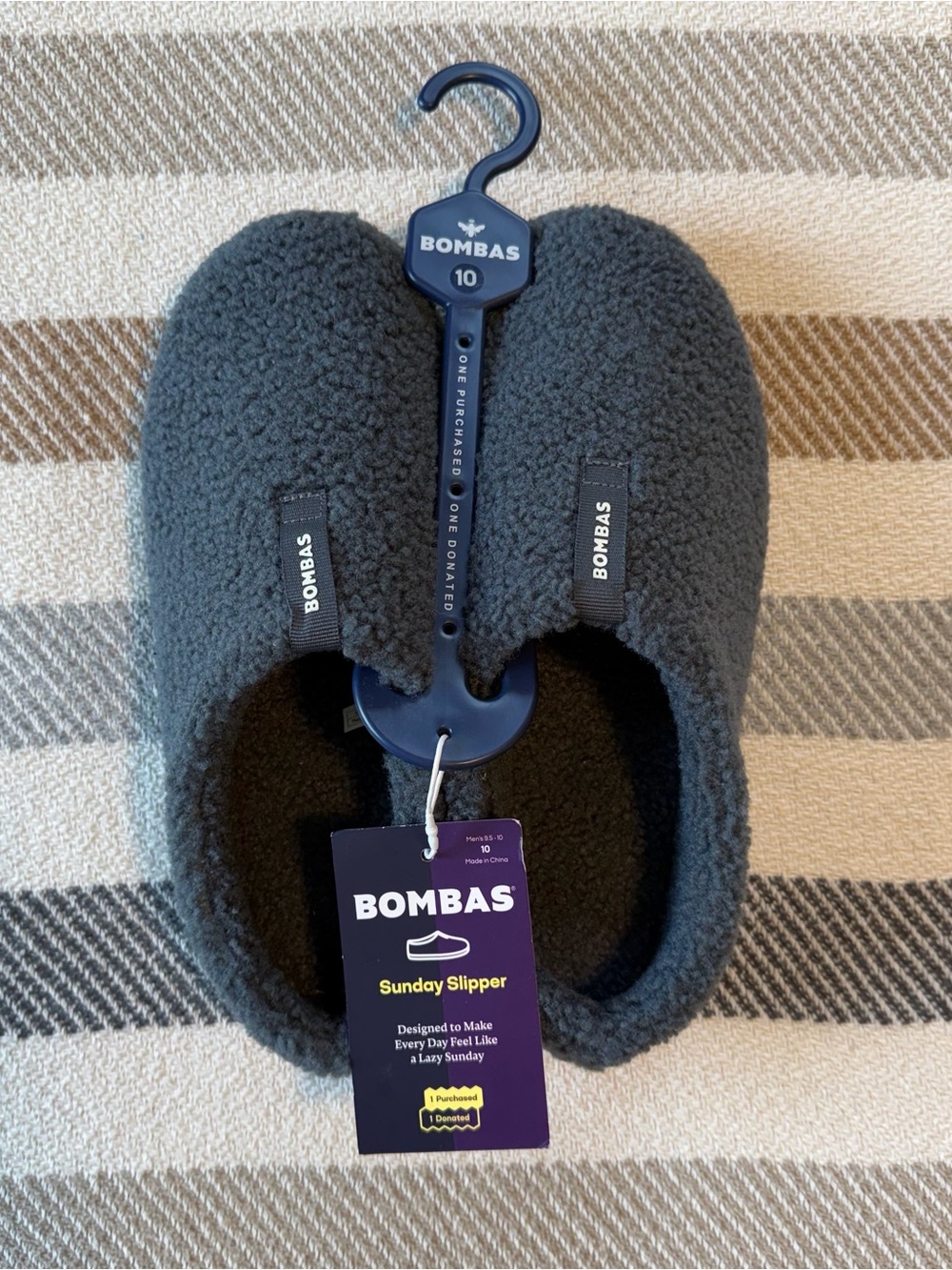NWT Bombas Sunday Slipper - Navy